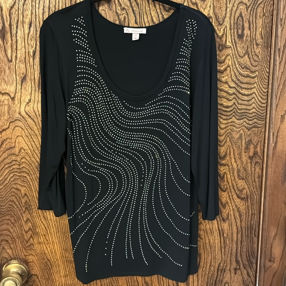 Dressbarn collection black and sequin tunic top